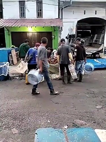 Late night fish market activity documented in Lhokseumawe, Indonesia