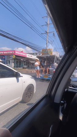 Morning drive captured on Pattaya streets during sunny weather
