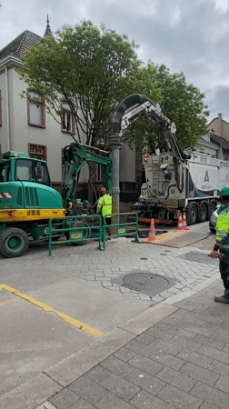 Municipal crews conduct street cleaning, utility work in Bischheim