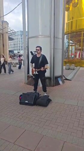 Electric guitar street performance in Novy Urengoy, Russia