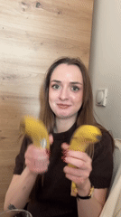 Woman plays with bananas in emotional display in Kragujevac