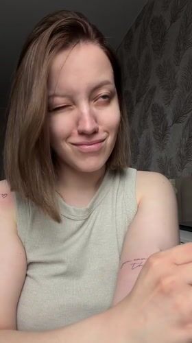 Morning routine captured in Reshetnikovo home with woman and child