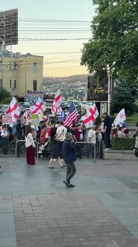 Pro-Western demonstration fills Tbilisi streets with international flags