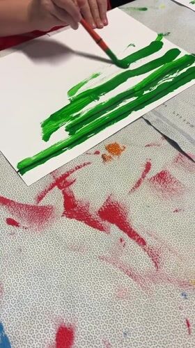 Creative time in La Fouillouse: painting and reading session