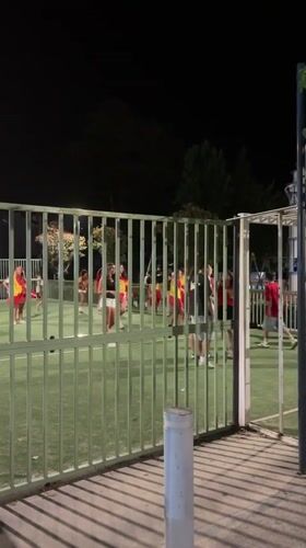 Night games on turf and basketball courts in Sanxenxo