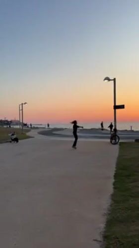 Tel Aviv waterfront buzzes with sunset recreation activities