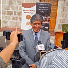 Formal press event held in historic Arequipa courtyard