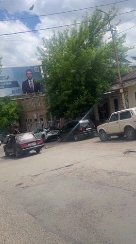 Daily life scenes documented in Armenian town market