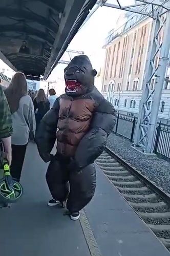 Fire response and a King Kong costume at a St. Petersburg station
