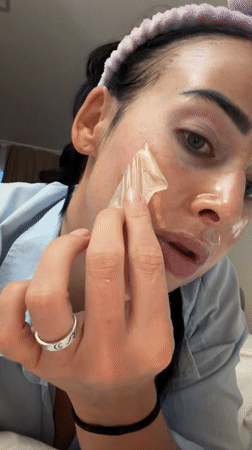 Peel-off face mask routine, start to finish, Sinyavino