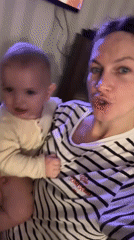 Family moments captured in Fredenbeck home during evening hours
