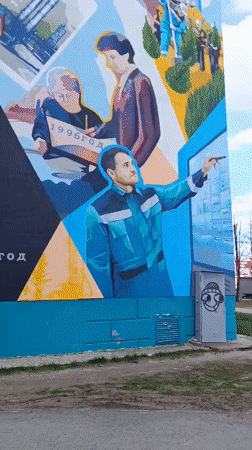 Casual urban moments documented across Tobolsk, Russia