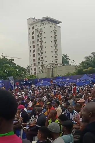 Large crowd gathers for outdoor event in Ikoyi, Nigeria