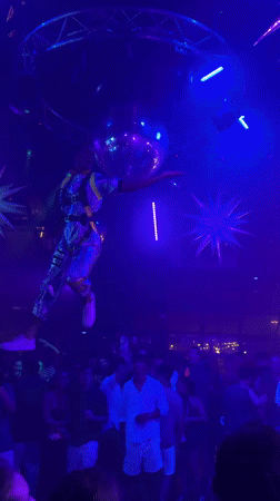 Late-night performances and dancing at Disco 51, Alcúdia