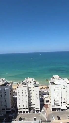 Clear morning conditions observed along Bat Yam coastline