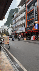 Witness documents everyday street life across Guilin, China