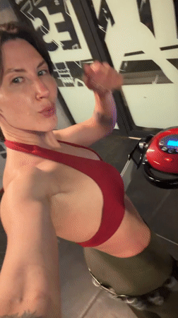 Woman documents workout session and hotel stay in Vietnam