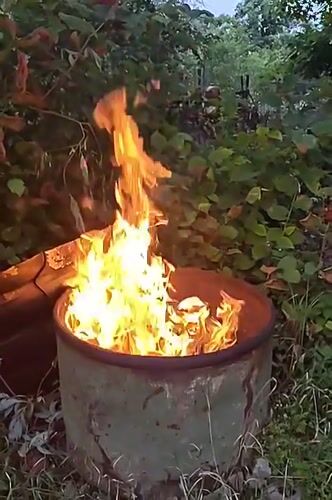 Summer dacha life in Venyukovo: gardens, fires, and small tasks