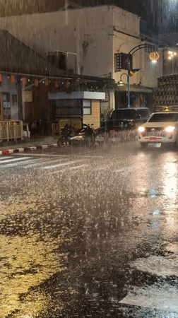 Phuket old town rides out a heavy evening rainstorm