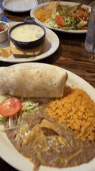 Late-night Mexican dining captured in Palm Springs restaurant