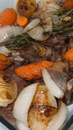 Home-cooked roast dinner documented in Krasnoyarsk, Russia