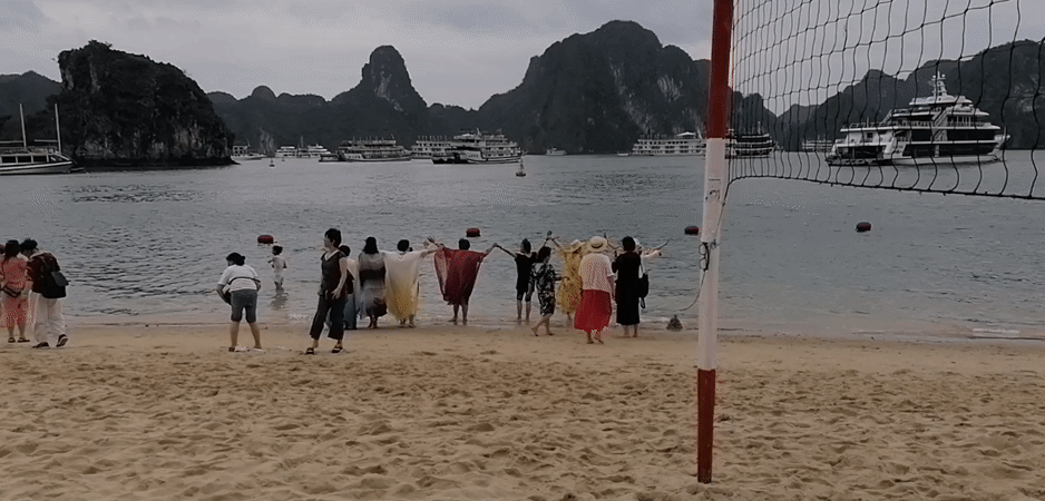 Morning tourist activities observed across Ha Long Bay locations