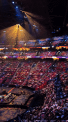 Concert draws large crowd to Montreal arena Sunday night