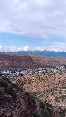 Naryn valley landscape, from mountain panoramas to roadside wildflowers