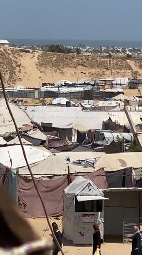 Khan Yunis scenes show damaged buildings, displacement camp, daily life