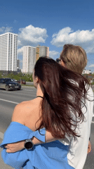 Routine street activity documented at Tyumen intersection