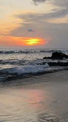 Beach sunset and flip-flop display captured by witnesses