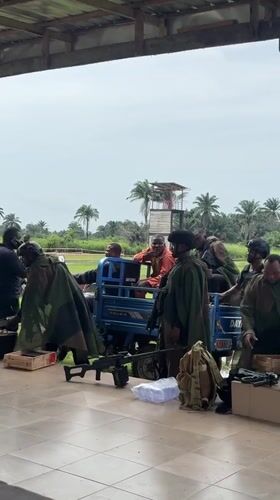Military presence observed in Nigerian town with personnel, vehicles