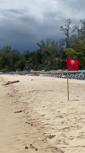 Red warning flags posted at Karon Beach amid hazardous conditions