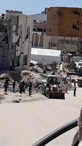Witnesses document destruction, daily life in Khan Yunis