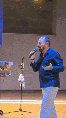 Musical performance draws crowd in Gorna Oryahovitsa, Bulgaria