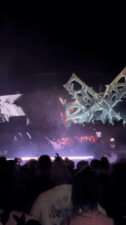 DJ set draws a crowd at a Nesebar festival stage
