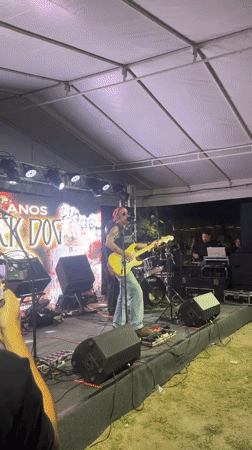 Live band plays outdoor stage in Niterói, Brazil