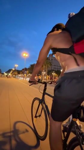 Evening cycling tour through Barcelona's Port Olímpic waterfront