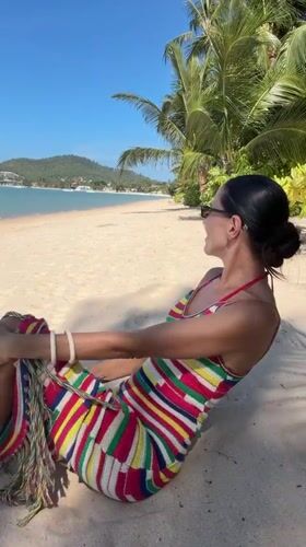 Relaxed morning on a pristine Ko Samui beach