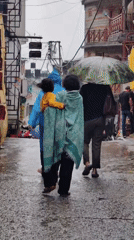 Rainy morning street life in foggy Vashisht, India