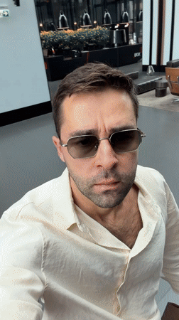 Selfie moment inside a Warsaw mall or airport