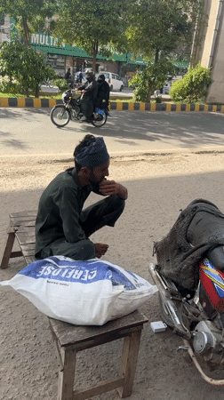 Daily life documented in Gulgasht Colony, Pakistan over 40 minutes