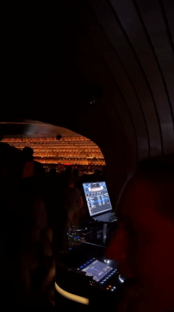 Early morning DJ set recorded at New York nightclub