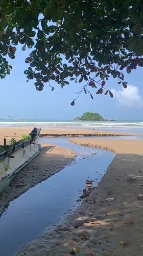 Morning coastal life documented in Weligama, Sri Lanka