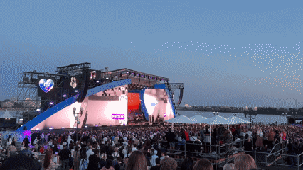 Evening concert and selfies captured at Kazan waterfront