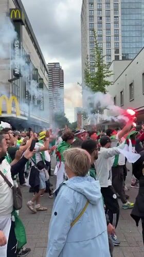 Algerian flag-waving crowd celebrates in Rotterdam streets