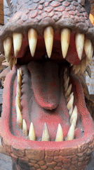 Dragon head display captured on video in Seoul
