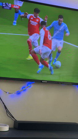 Soccer fan records Manchester City vs Arsenal match broadcast