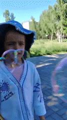 Early Morning Family Gatherings Documented in Noviy Russia Parks