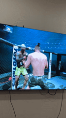 Gaming session features UFC fights on TV and PlayStation Portal